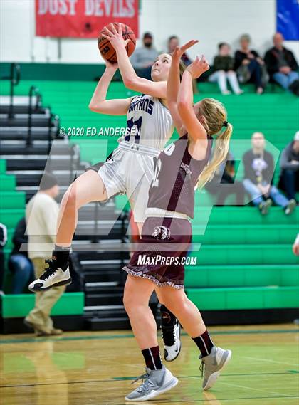 Thumbnail 3 in Spring Creek vs. Elko (NIAA 3A Northern Quarterfinals) photogallery.