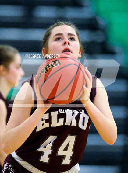 Thumbnail 3 in Spring Creek vs. Elko (NIAA 3A Northern Quarterfinals) photogallery.