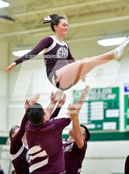 Thumbnail 2 in Spring Creek vs. Elko (NIAA 3A Northern Quarterfinals) photogallery.