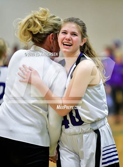 Thumbnail 3 in Spring Creek vs. Elko (NIAA 3A Northern Quarterfinals) photogallery.