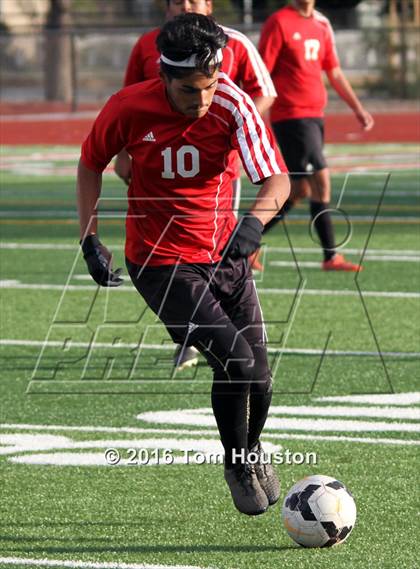 Thumbnail 3 in Covina vs Gladstone photogallery.