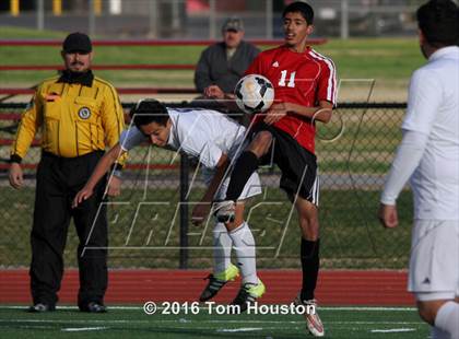 Thumbnail 3 in Covina vs Gladstone photogallery.