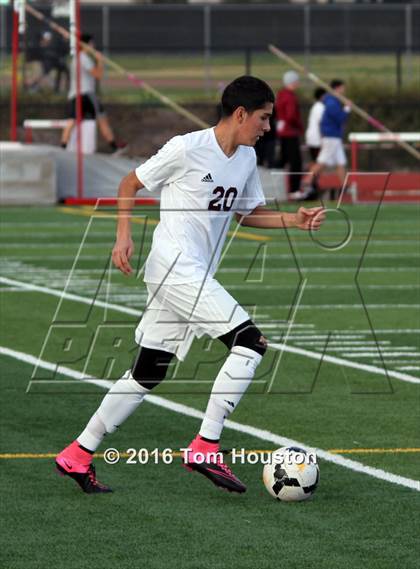 Thumbnail 2 in Covina vs Gladstone photogallery.