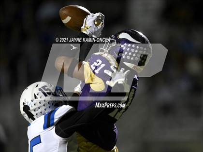 Thumbnail 3 in La Habra @ Valencia (CIF SS D5 Playoff) photogallery.