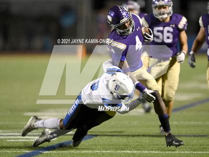 Thumbnail 1 in La Habra @ Valencia (CIF SS D5 Playoff) photogallery.