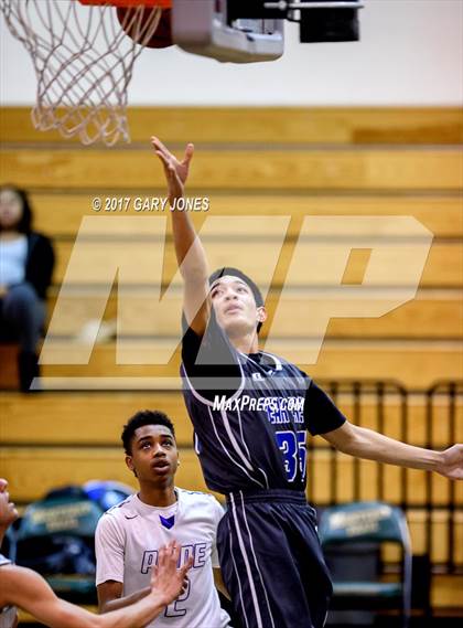 Thumbnail 3 in Bear Creek vs. Bradshaw Christian (NIKE Elk Grove vs. Stockton Challenge) photogallery.