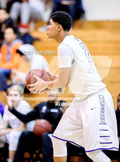 Thumbnail 3 in Bear Creek vs. Bradshaw Christian (NIKE Elk Grove vs. Stockton Challenge) photogallery.