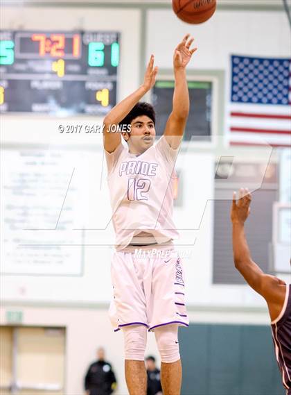 Thumbnail 2 in Bear Creek vs. Bradshaw Christian (NIKE Elk Grove vs. Stockton Challenge) photogallery.