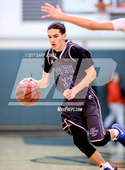 Thumbnail 3 in Bear Creek vs. Bradshaw Christian (NIKE Elk Grove vs. Stockton Challenge) photogallery.