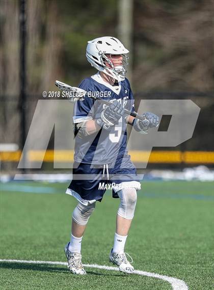 Thumbnail 2 in Staples vs Darien photogallery.