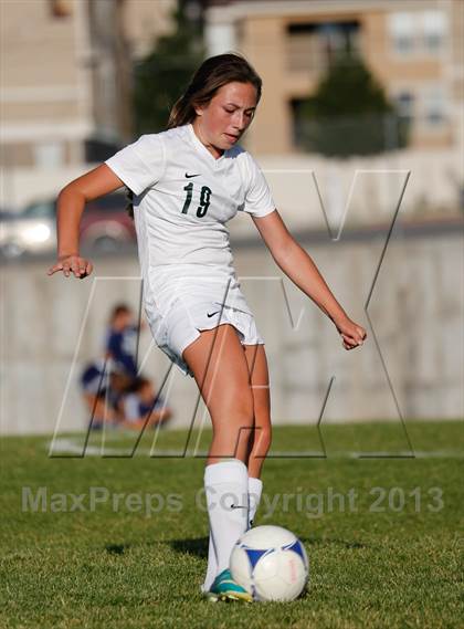 Thumbnail 2 in Hunter @ Hillcrest photogallery.