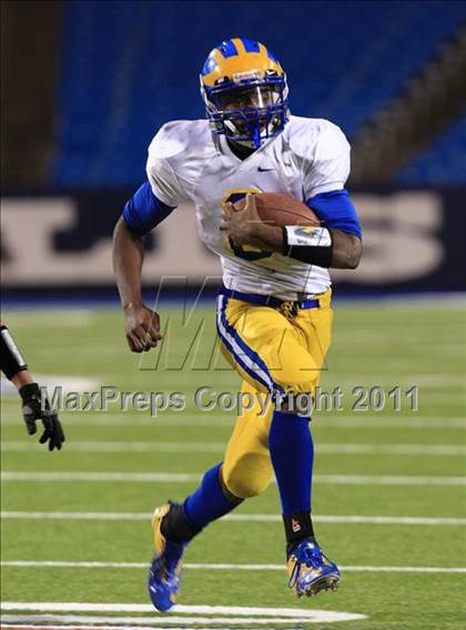 Thumbnail 2 in Cleveland Hill vs. Southwestern (Section 6 Class C playoff) photogallery.