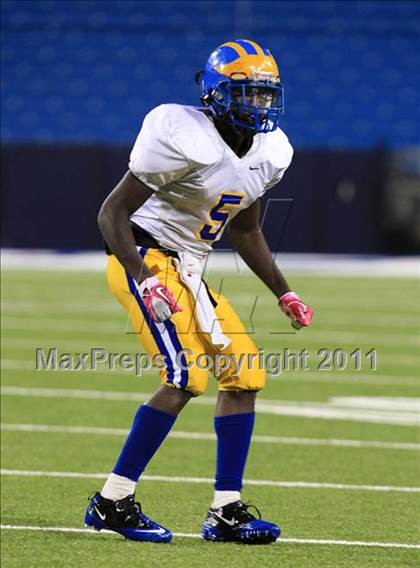 Thumbnail 1 in Cleveland Hill vs. Southwestern (Section 6 Class C playoff) photogallery.