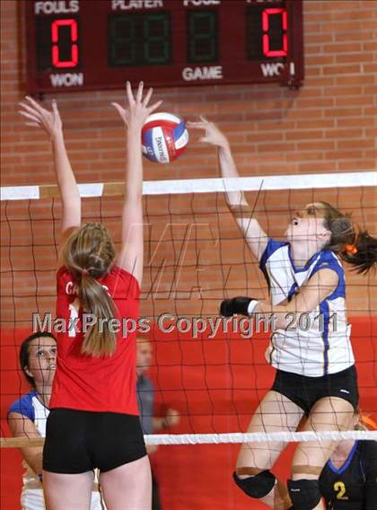 Thumbnail 2 in Foothill @ Carondelet photogallery.