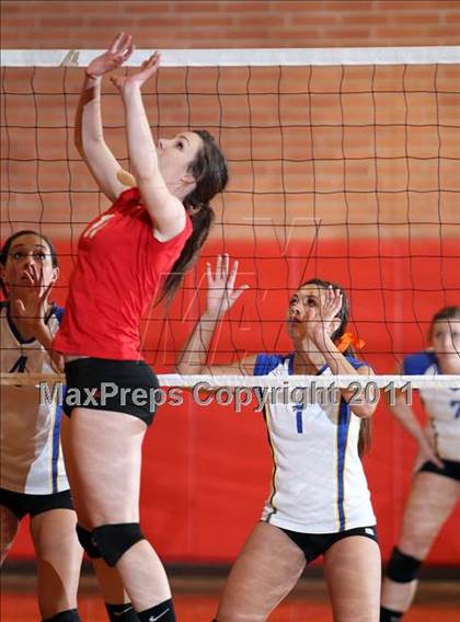 Thumbnail 1 in Foothill @ Carondelet photogallery.