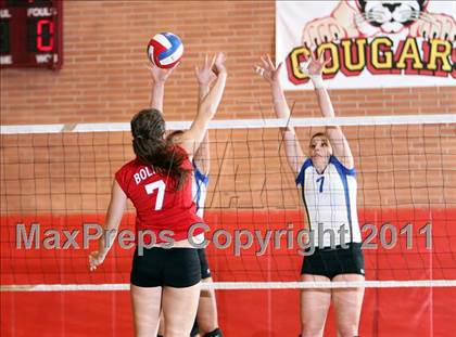 Thumbnail 1 in Foothill @ Carondelet photogallery.