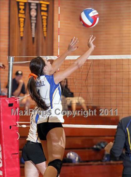 Thumbnail 2 in Foothill @ Carondelet photogallery.