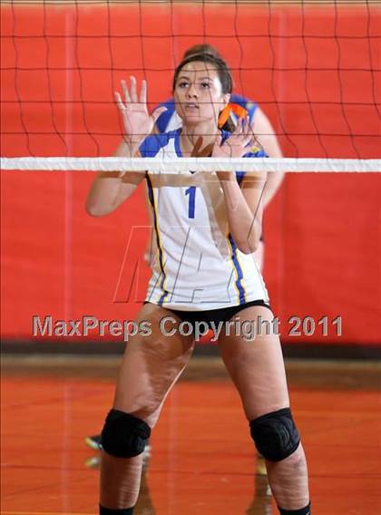 Thumbnail 2 in Foothill @ Carondelet photogallery.