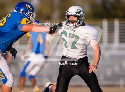 Thumbnail 2 in Tehachapi @ Bakersfield Christian photogallery.