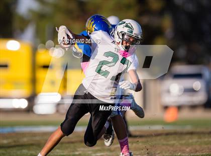Thumbnail 1 in Tehachapi @ Bakersfield Christian photogallery.