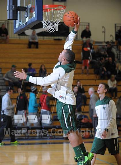 Thumbnail 2 in Jesuit vs. Tigard (Les Schwab Invitational) photogallery.