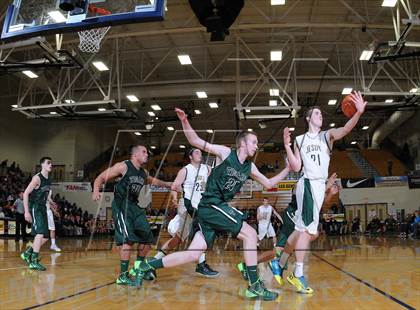 Thumbnail 3 in Jesuit vs. Tigard (Les Schwab Invitational) photogallery.