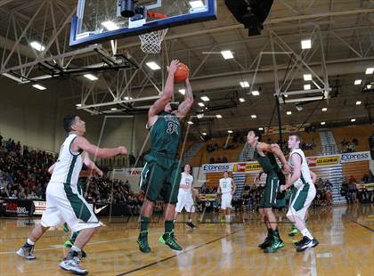 Thumbnail 2 in Jesuit vs. Tigard (Les Schwab Invitational) photogallery.