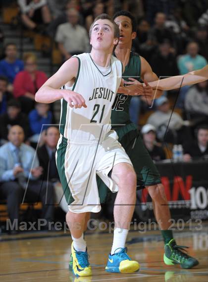 Thumbnail 2 in Jesuit vs. Tigard (Les Schwab Invitational) photogallery.