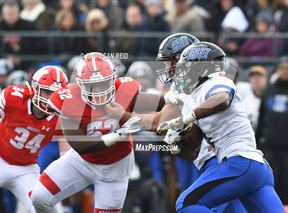 Thumbnail 3 in Lincoln-Way East vs Marist (IHSA Class 8A Semifinal) photogallery.