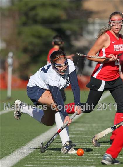 Thumbnail 1 in Wilton @ Branford (CIAC Class M Championship) photogallery.