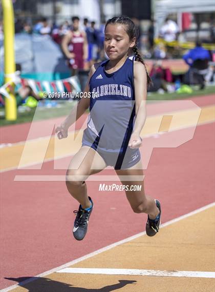 Thumbnail 2 in Covina Invitational  photogallery.