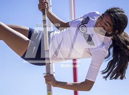 Thumbnail 2 in Covina Invitational  photogallery.