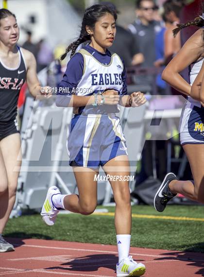 Thumbnail 1 in Covina Invitational  photogallery.