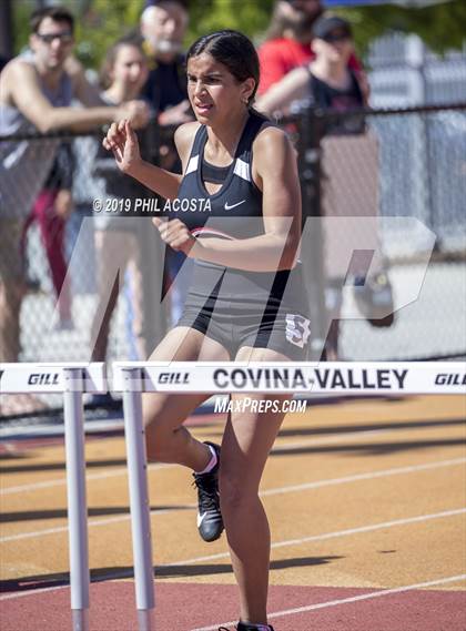Thumbnail 2 in Covina Invitational  photogallery.