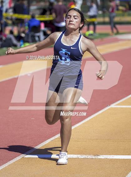 Thumbnail 1 in Covina Invitational  photogallery.