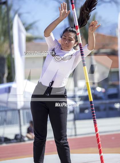Thumbnail 3 in Covina Invitational  photogallery.