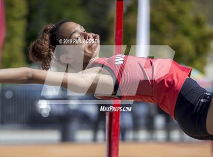 Thumbnail 2 in Covina Invitational  photogallery.