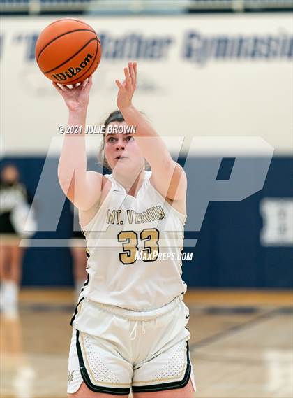 Thumbnail 1 in Mt. Vernon vs Roncalli (IHSAA 4A Regional semi-final) photogallery.