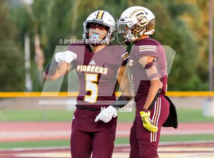 Thumbnail 3 in Thousand Oaks @ Simi Valley photogallery.