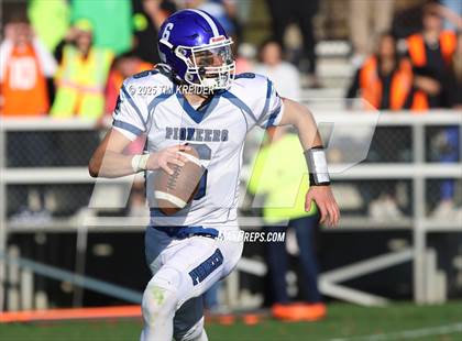 Thumbnail 3 in Lampeter-Strasburg @ Wyomissing (PIAA 4A Round 3 Playoff) photogallery.