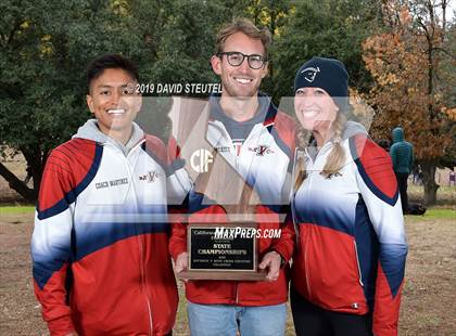 Thumbnail 1 in CIF State Cross Country Championships (Boys Awards) photogallery.