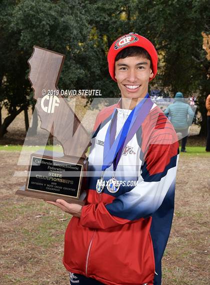 Thumbnail 3 in CIF State Cross Country Championships (Boys Awards) photogallery.
