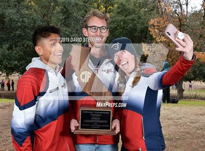 Thumbnail 3 in CIF State Cross Country Championships (Boys Awards) photogallery.
