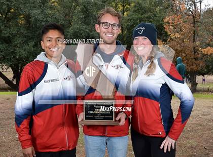 Thumbnail 2 in CIF State Cross Country Championships (Boys Awards) photogallery.