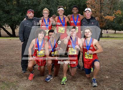 Thumbnail 2 in CIF State Cross Country Championships (Boys Awards) photogallery.