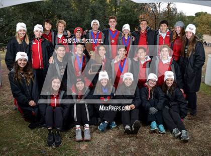 Thumbnail 1 in CIF State Cross Country Championships (Boys Awards) photogallery.