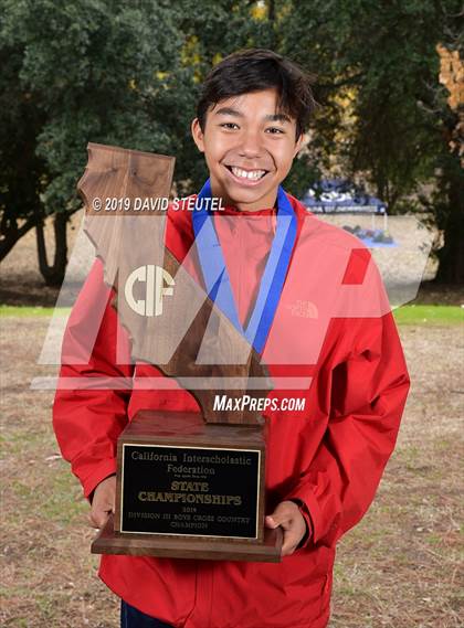 Thumbnail 2 in CIF State Cross Country Championships (Boys Awards) photogallery.