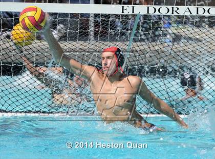 Thumbnail 3 in Palos Verdes vs Valencia (Weisz Cup) photogallery.
