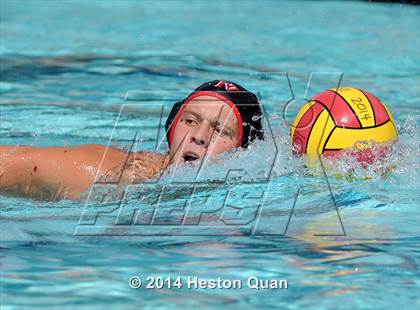 Thumbnail 2 in Palos Verdes vs Valencia (Weisz Cup) photogallery.