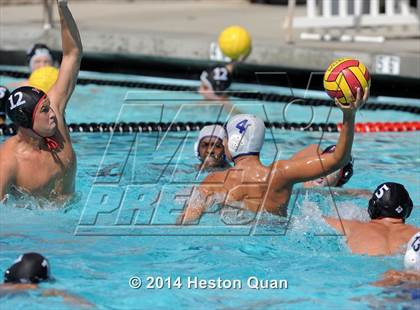 Thumbnail 3 in Palos Verdes vs Valencia (Weisz Cup) photogallery.